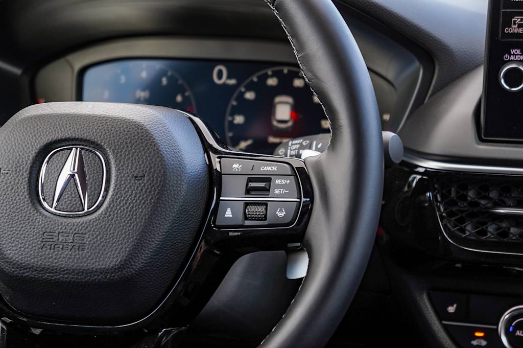 Thumbnail: 2025 Acura ADX - 25