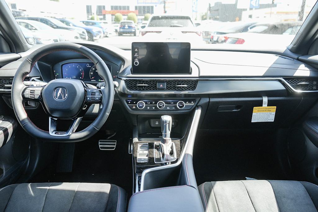 Thumbnail: 2025 Acura ADX - 2