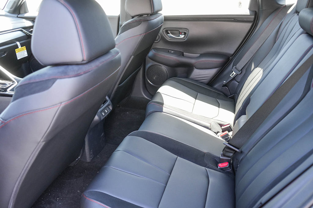 Thumbnail: 2025 Acura ADX - 12