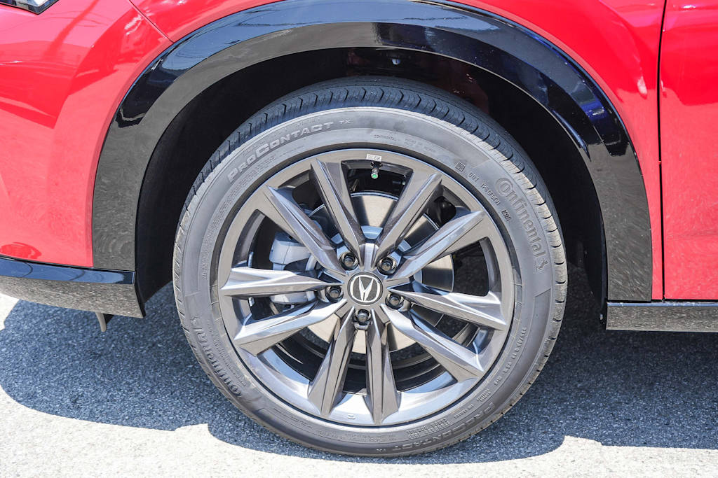 Thumbnail: 2025 Acura ADX - 7