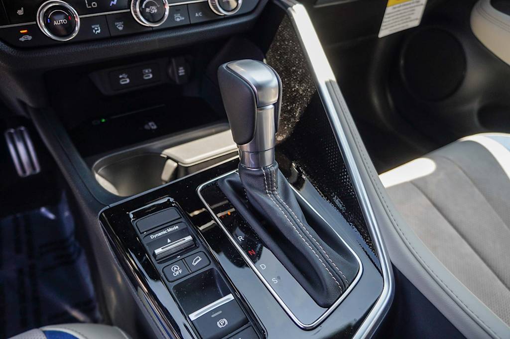 Thumbnail: 2025 Acura ADX - 13