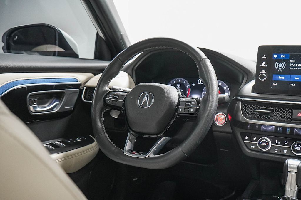 Thumbnail: 2025 Acura ADX - 12