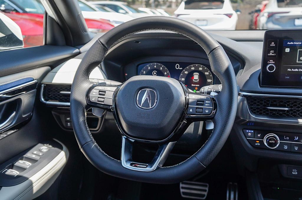 Thumbnail: 2025 Acura ADX - 9