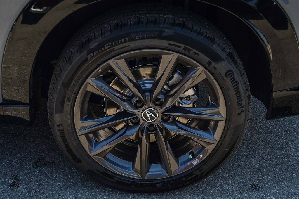 Thumbnail: 2025 Acura ADX - 21