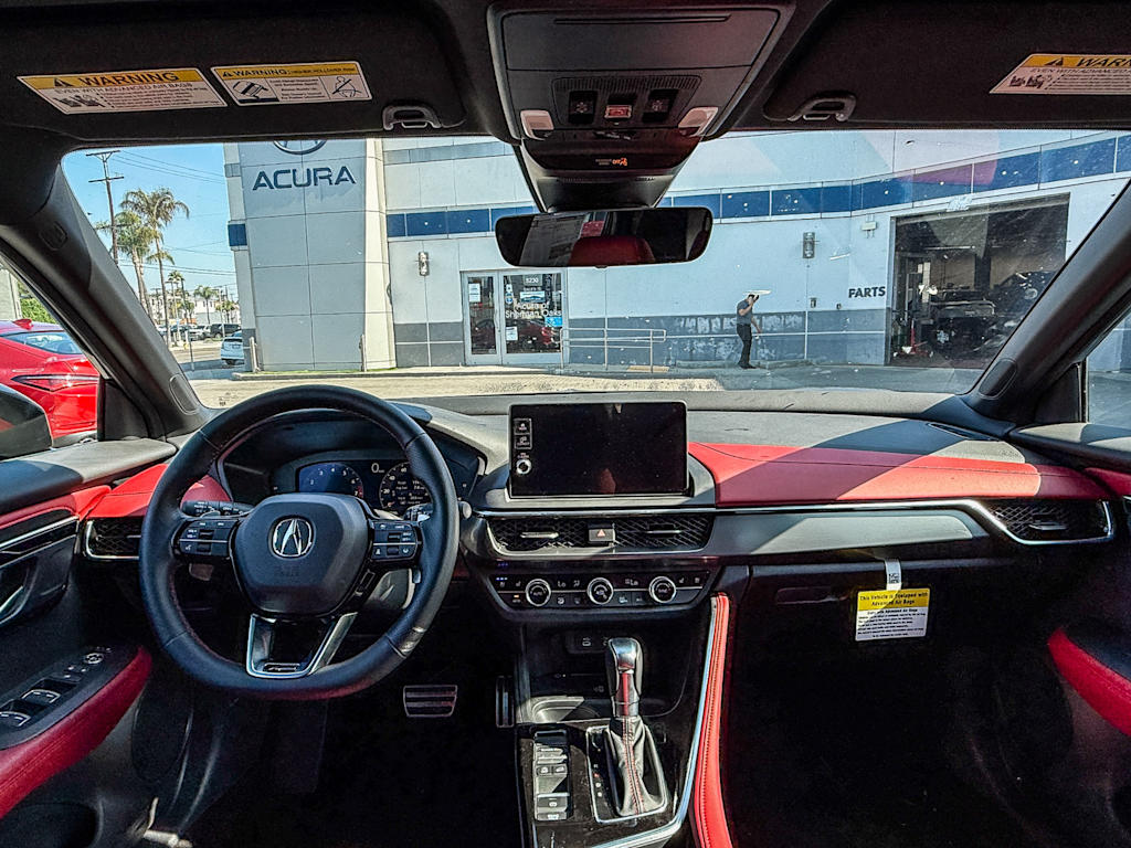 Thumbnail: 2025 Acura ADX - 2