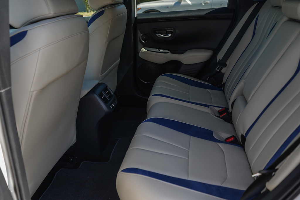 2025 Acura ADX A-SPEC 11