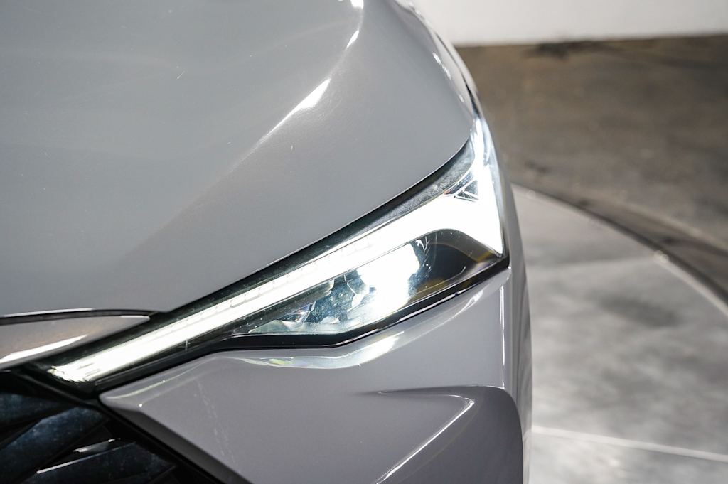 Thumbnail: 2025 Acura ADX - 22