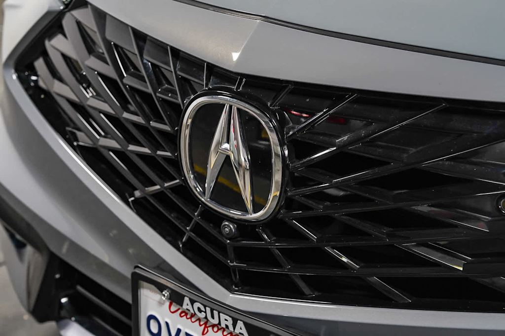 Thumbnail: 2025 Acura ADX - 5