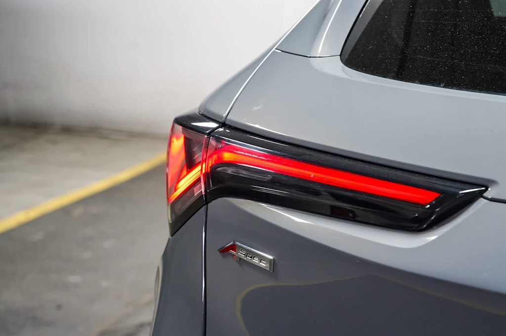 Thumbnail: 2025 Acura ADX - 24