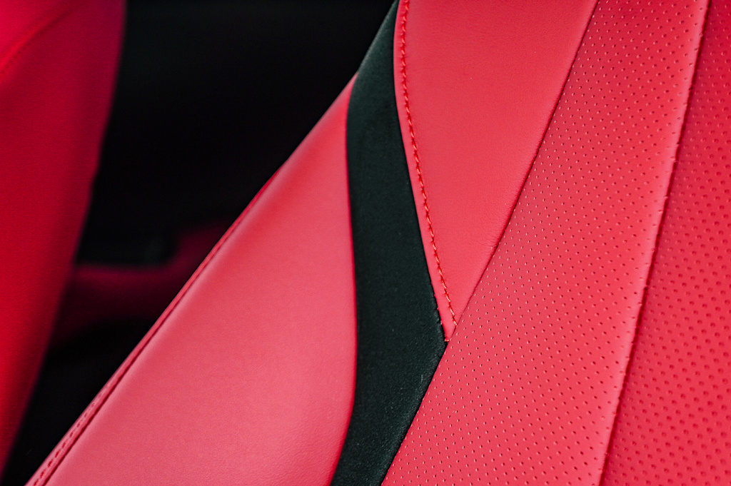 Thumbnail: 2025 Acura ADX - 33