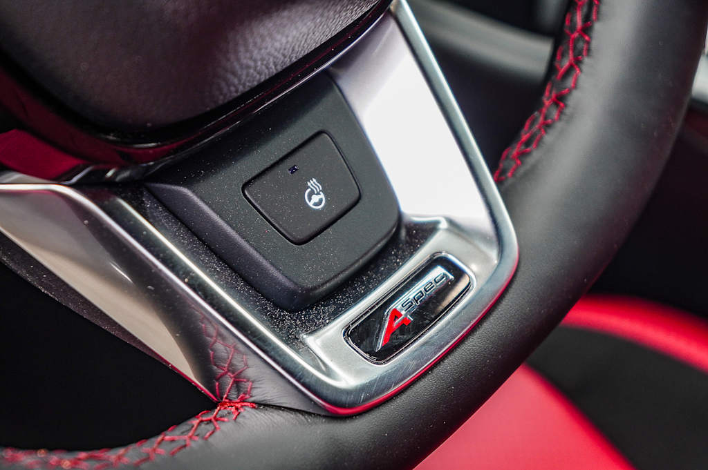 Thumbnail: 2025 Acura ADX - 14