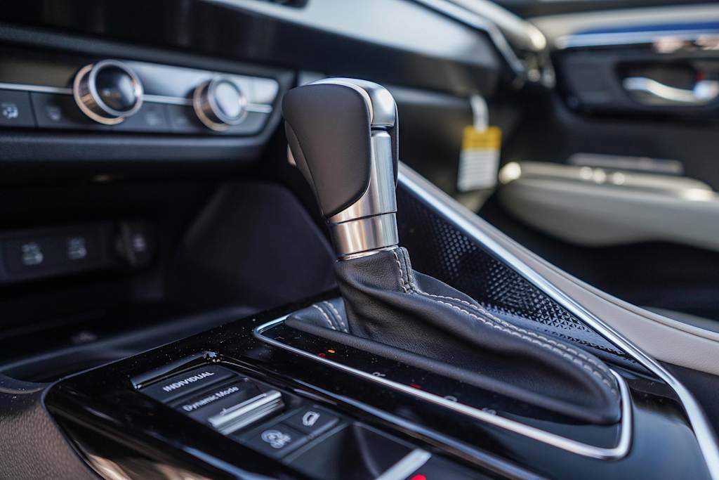 Thumbnail: 2025 Acura ADX - 28