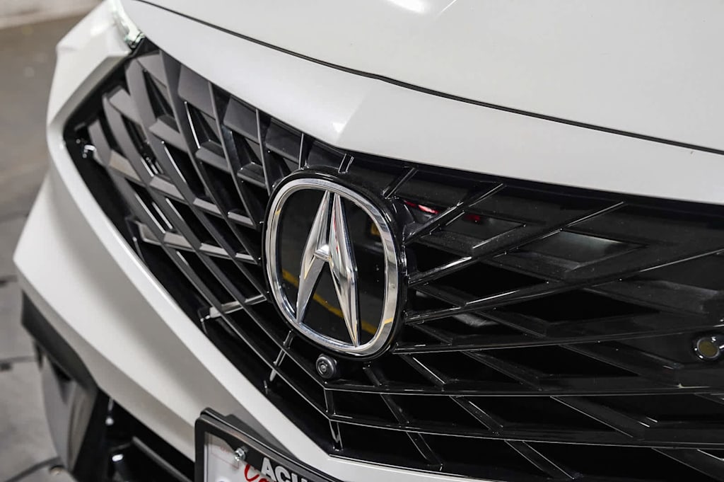 Thumbnail: 2025 Acura ADX - 6