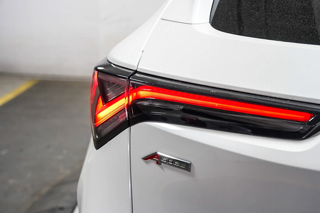 Thumbnail: 2025 Acura ADX - 23