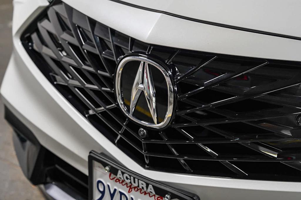 Thumbnail: 2025 Acura ADX - 5