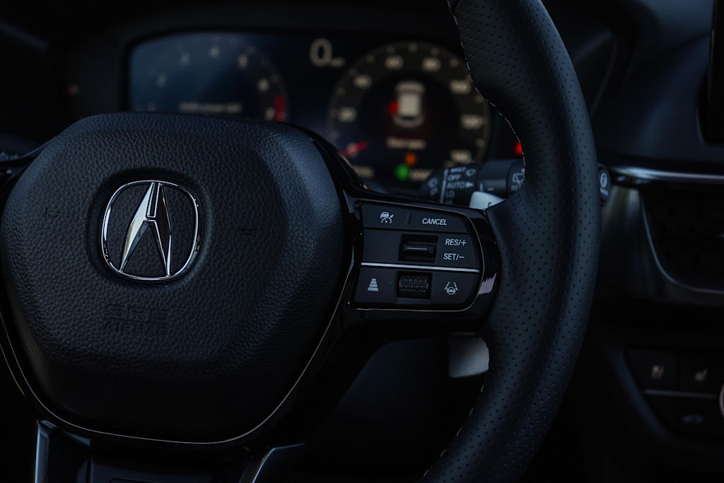 Thumbnail: 2025 Acura ADX - 24