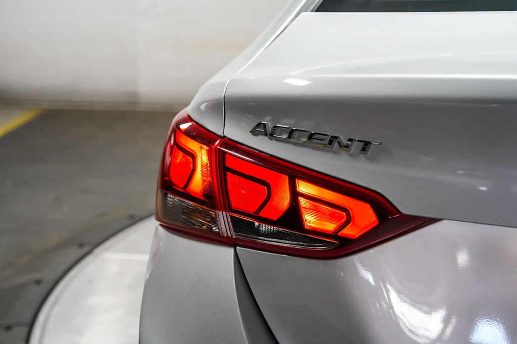 Thumbnail: 2022 Hyundai Accent - 23