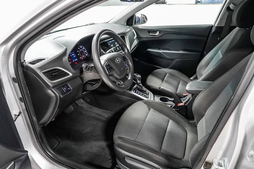 Thumbnail: 2022 Hyundai Accent - 11