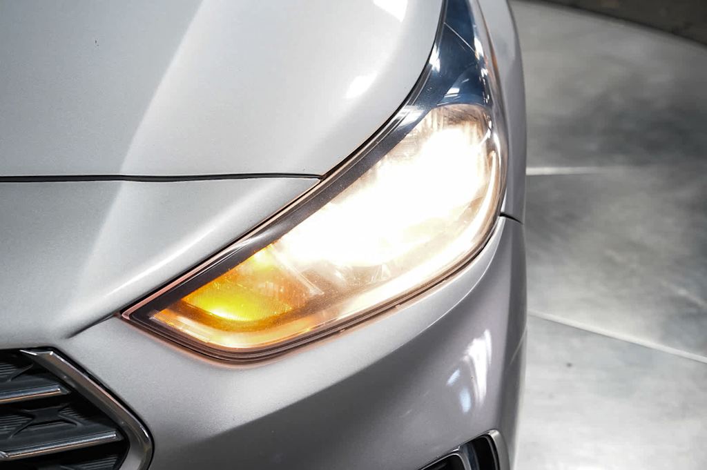Thumbnail: 2022 Hyundai Accent - 21