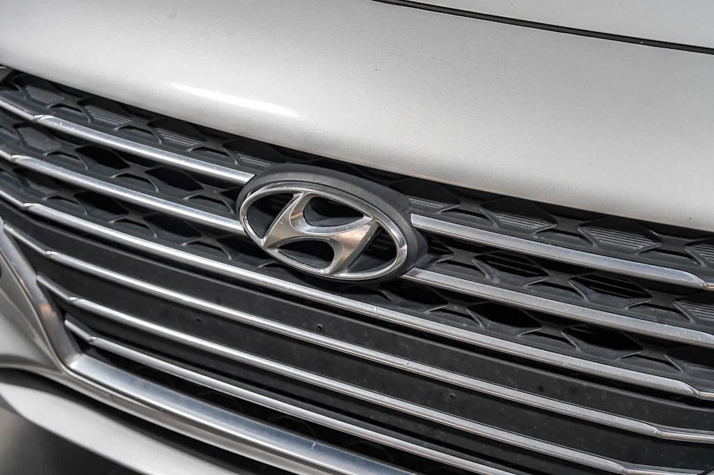 Thumbnail: 2022 Hyundai Accent - 6