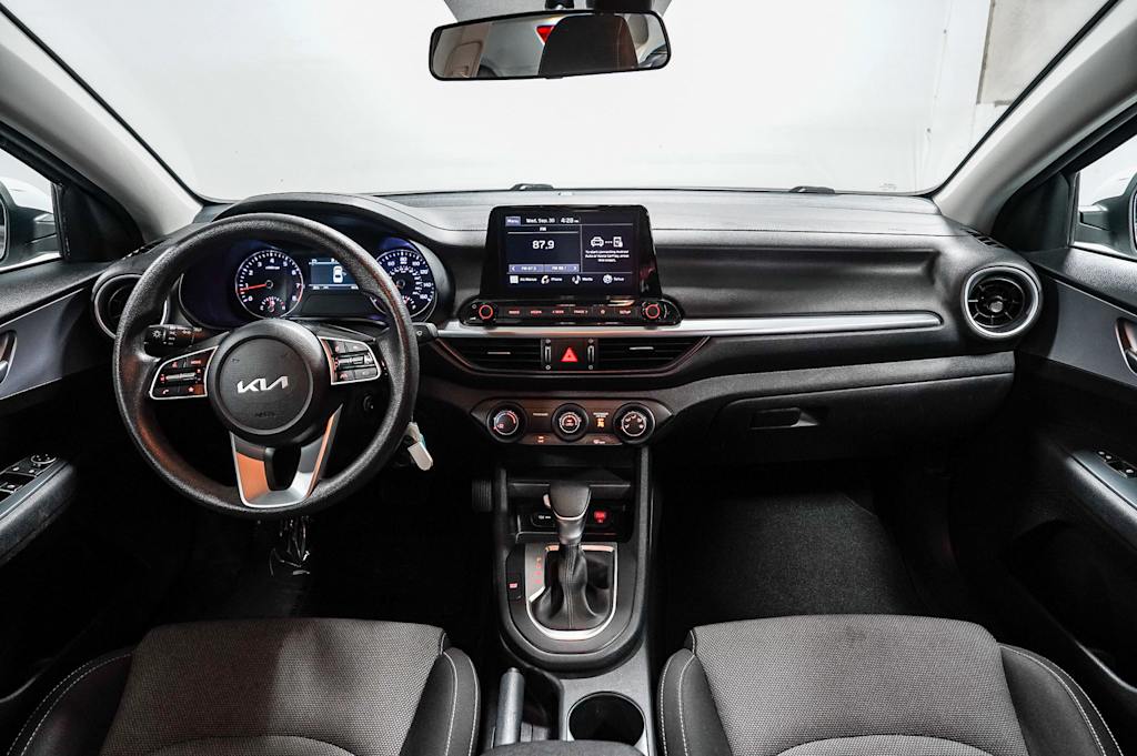 Thumbnail: 2024 Kia Forte - 2