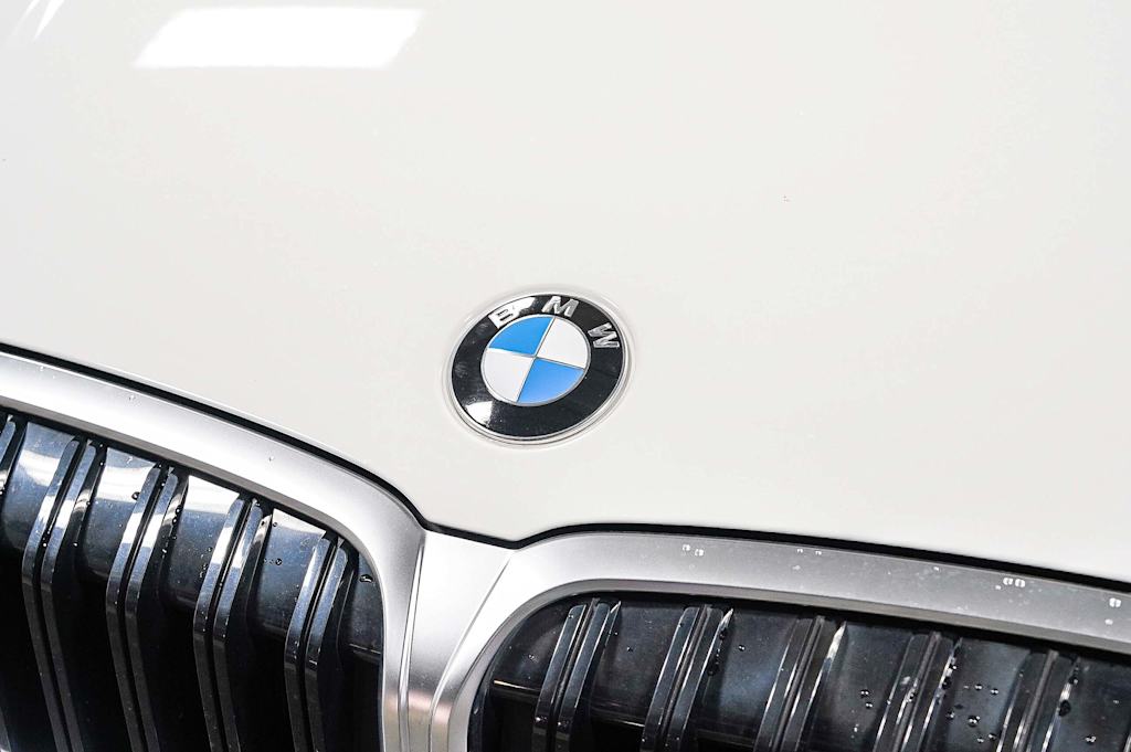 Thumbnail: 2024 BMW 3 Series - 5