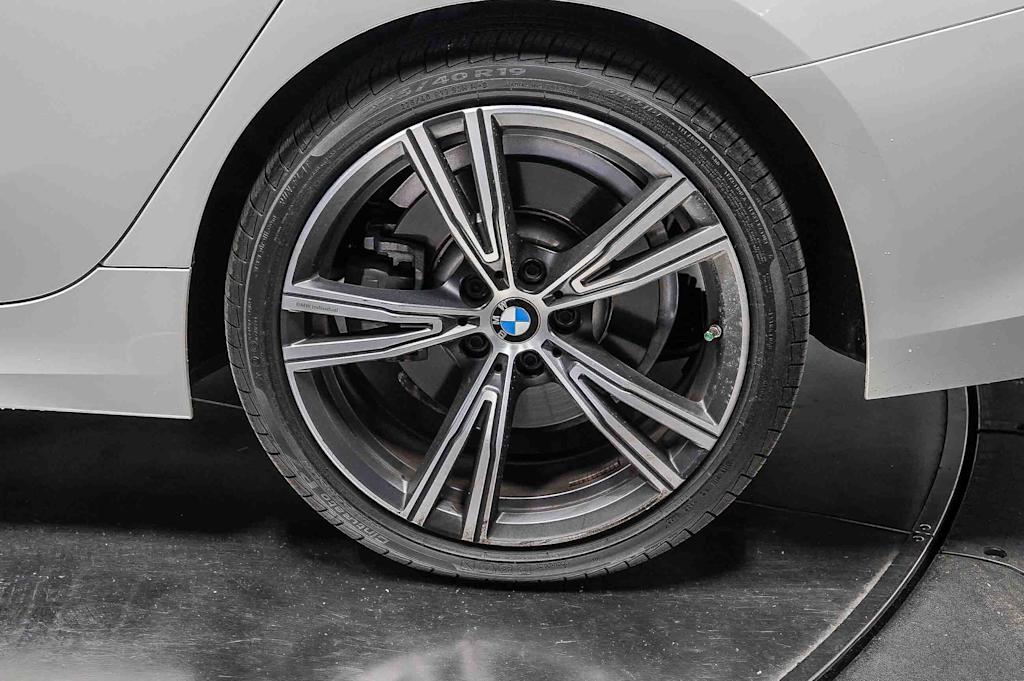 Thumbnail: 2024 BMW 3 Series - 22