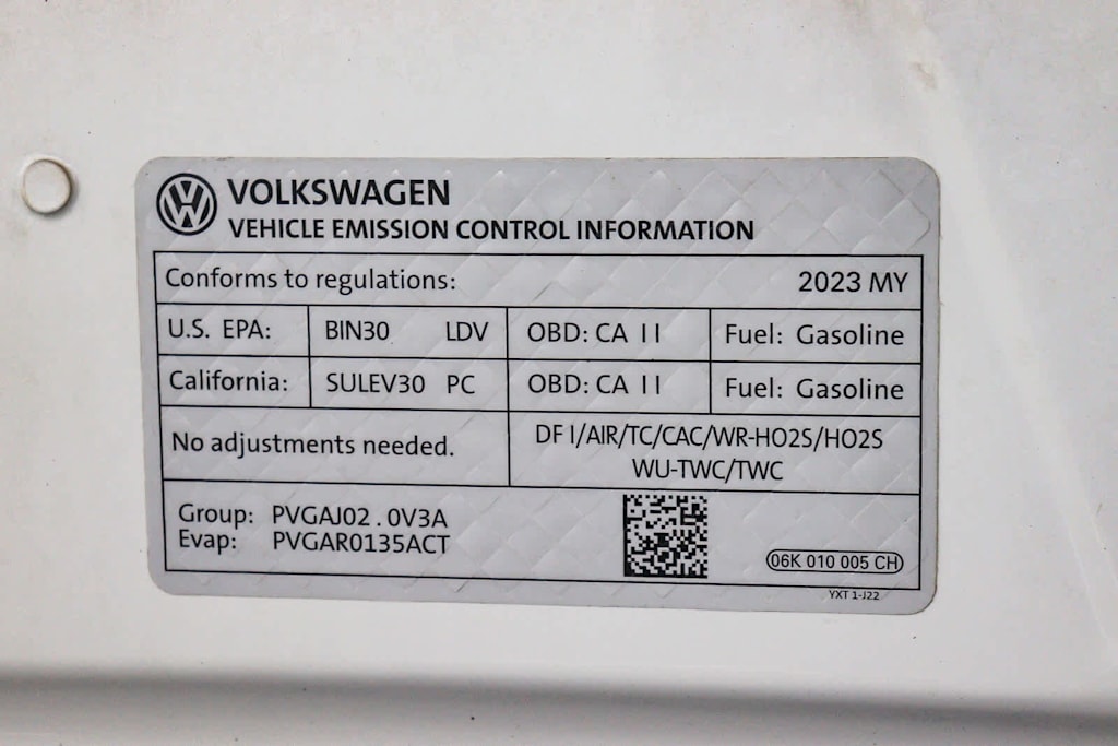 Thumbnail: 2023 Volkswagen Tiguan - 18