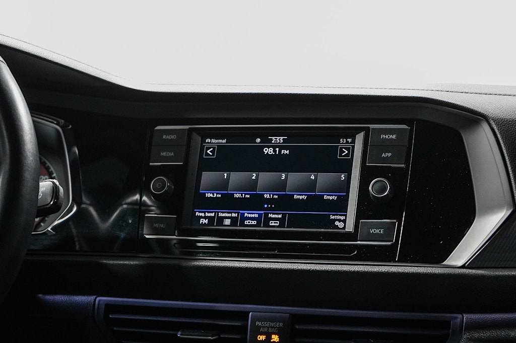 Thumbnail: 2021 Volkswagen Jetta - 14