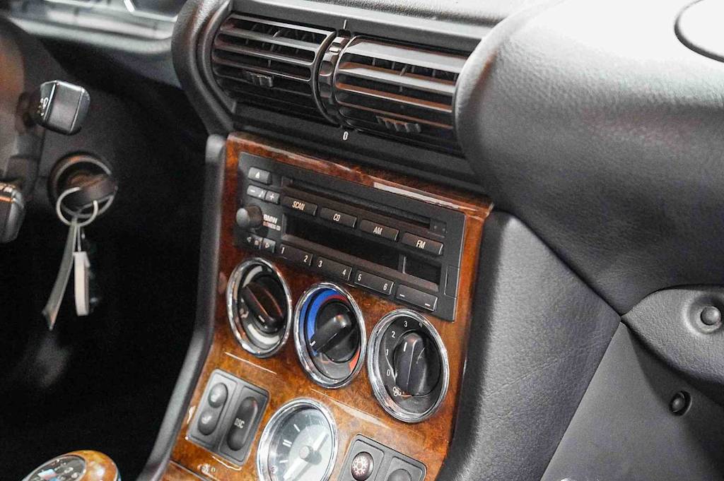 Thumbnail: 2002 BMW Z3 - 13
