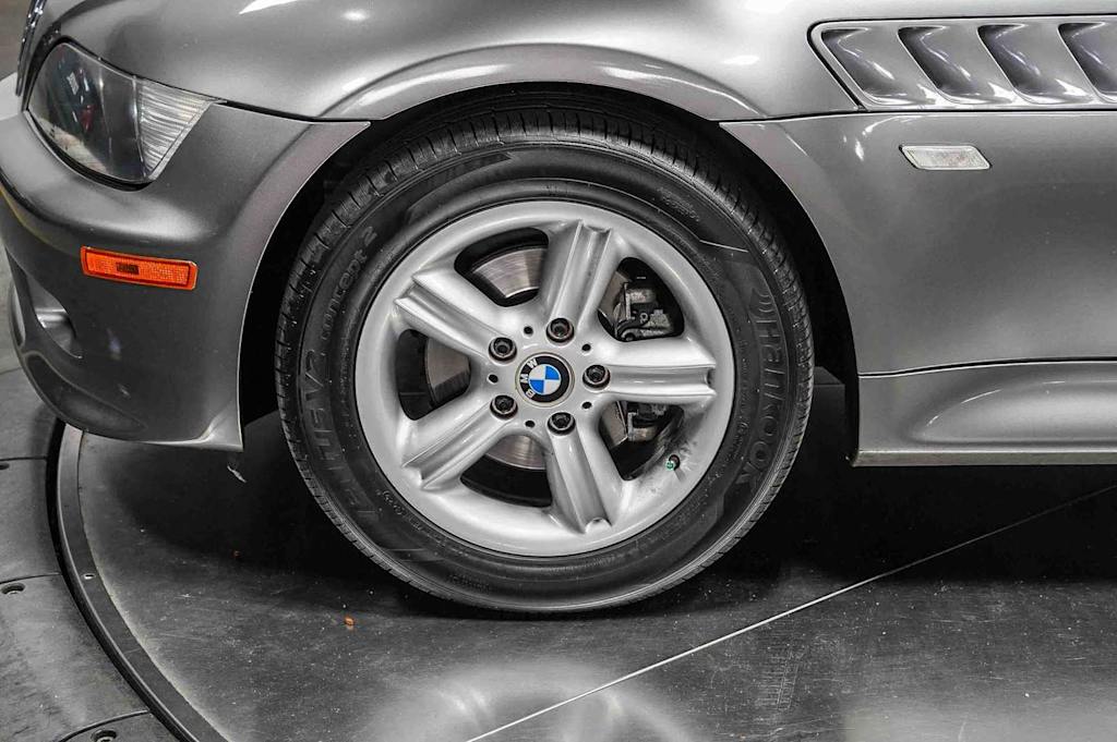 Thumbnail: 2002 BMW Z3 - 6