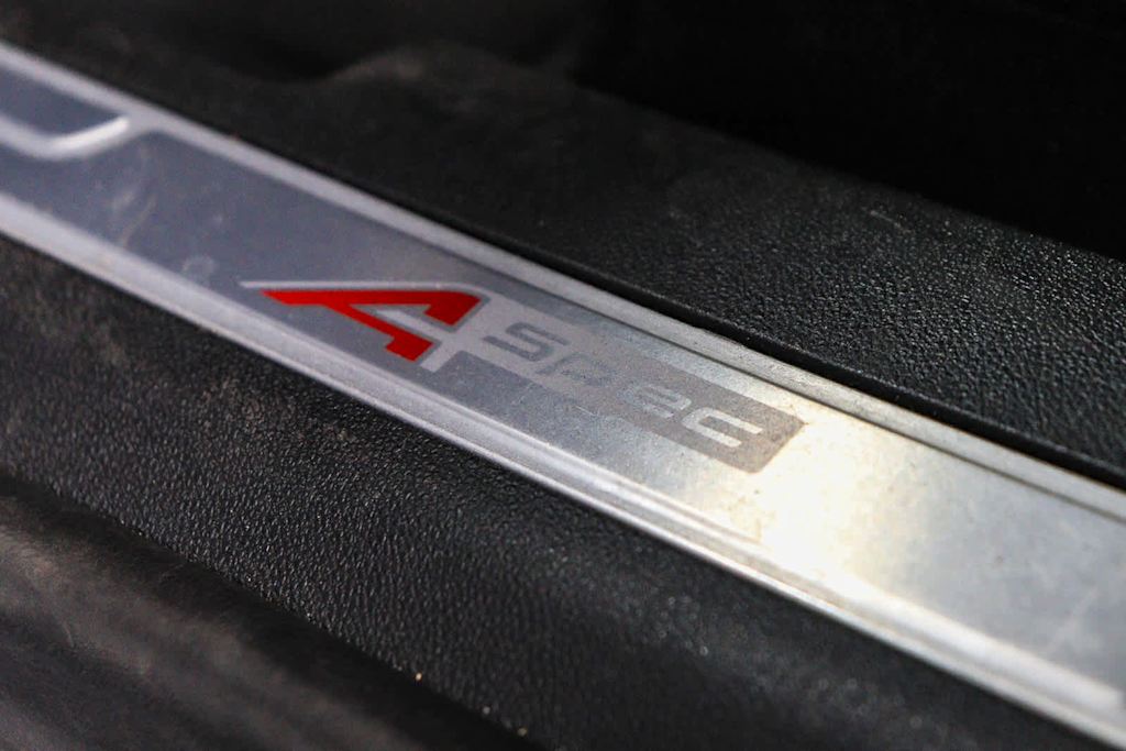 Thumbnail: 2024 Acura ZDX - 29