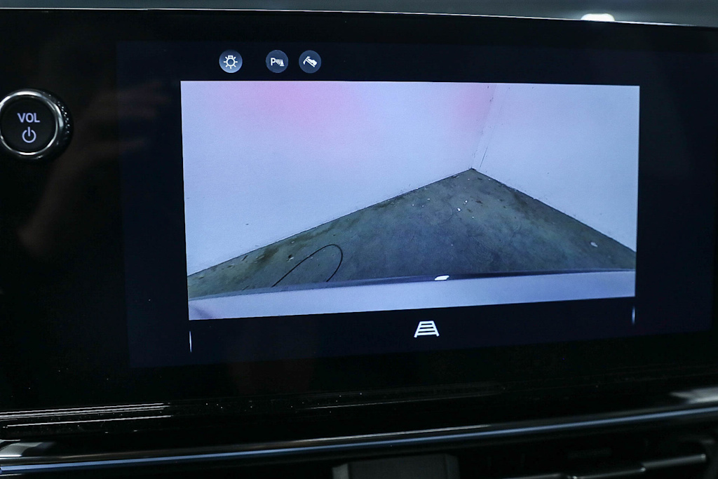 Thumbnail: 2024 Acura ZDX - 27