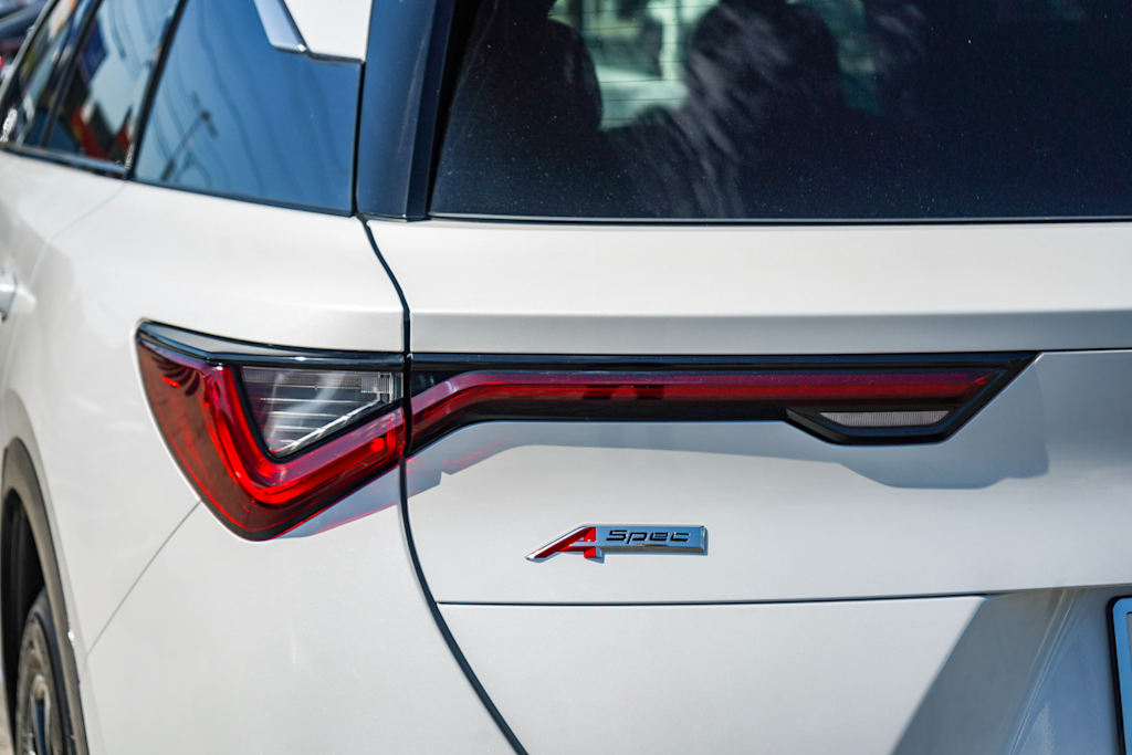 Thumbnail: 2024 Acura ZDX - 20