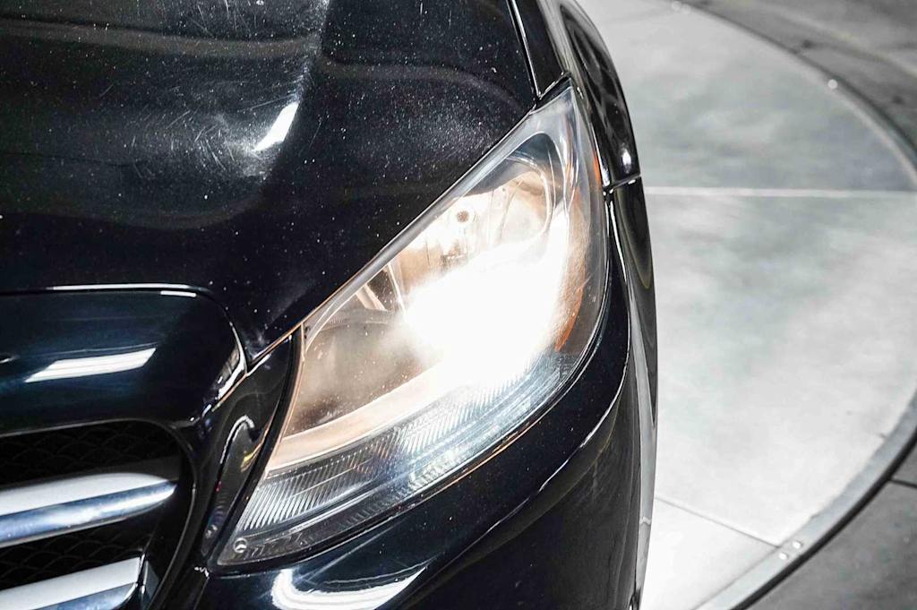 Thumbnail: 2018 Mercedes-Benz C-Class - 20