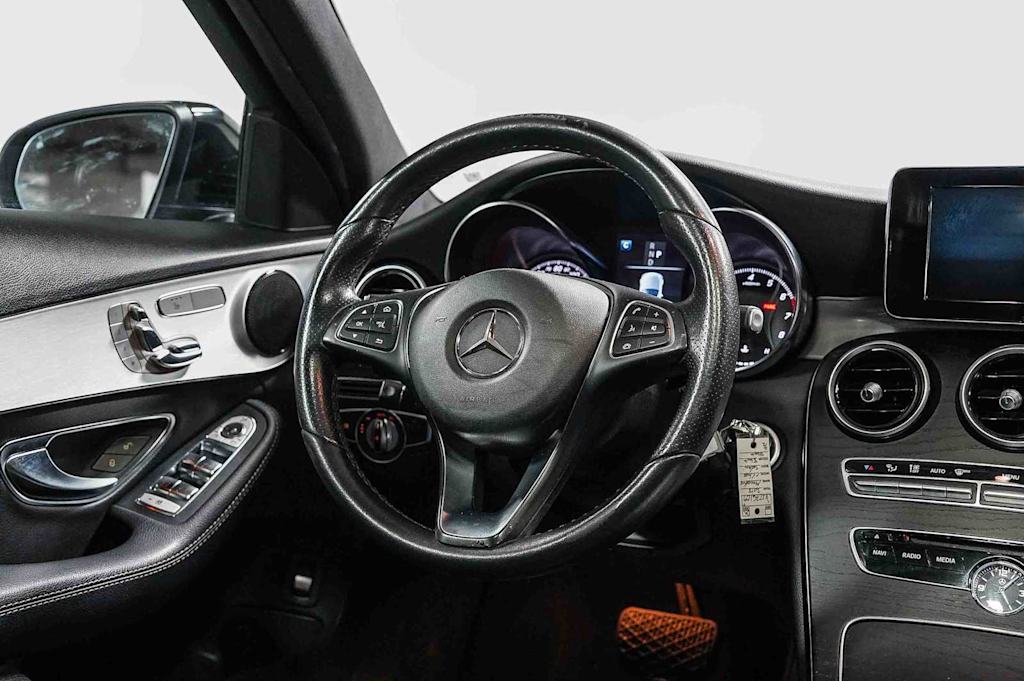 Thumbnail: 2018 Mercedes-Benz C-Class - 13