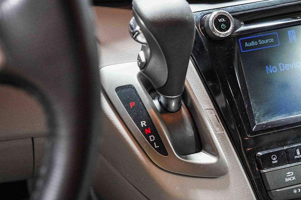 Thumbnail: 2016 Honda Odyssey - 16
