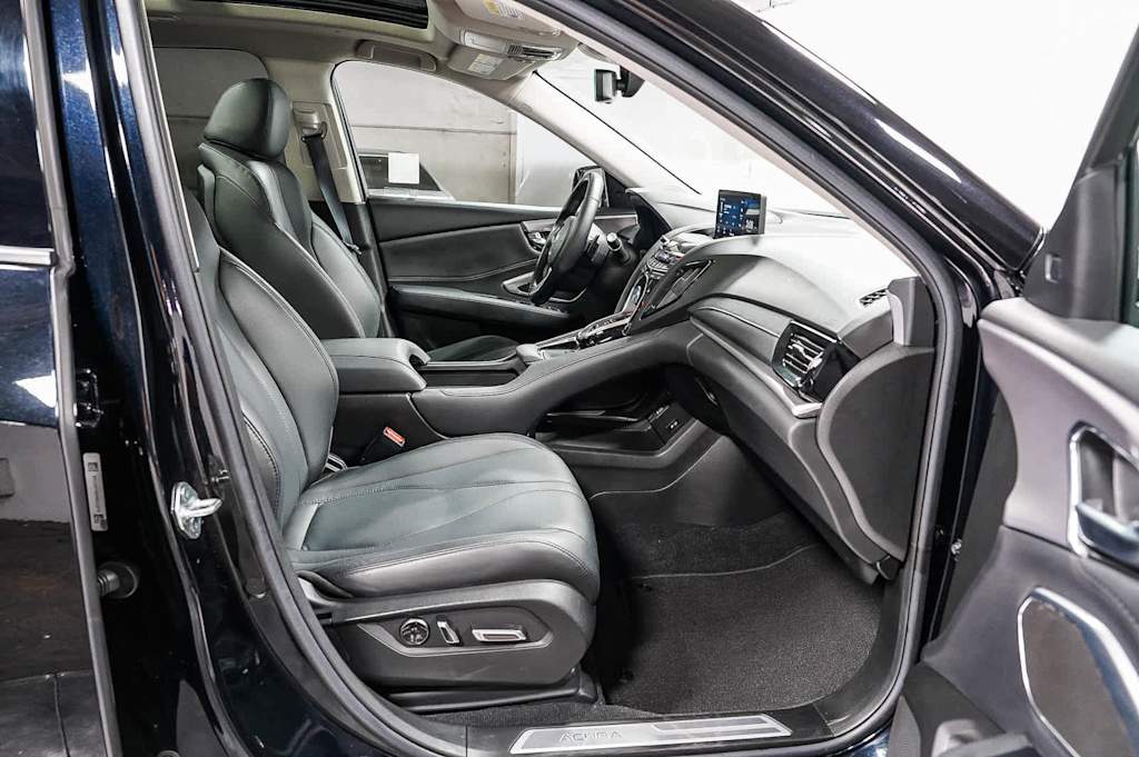 Thumbnail: 2023 Acura RDX - 9
