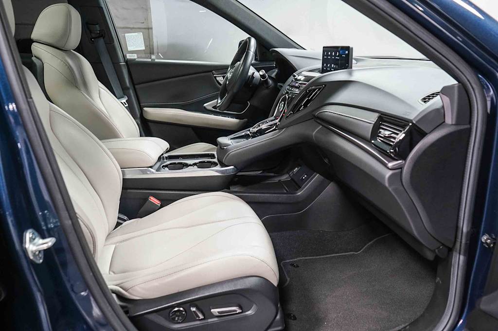 Thumbnail: 2025 Acura RDX - 10