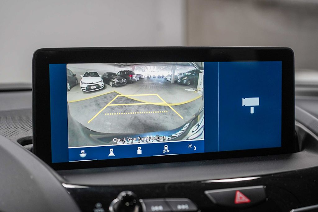 Thumbnail: 2025 Acura RDX - 15