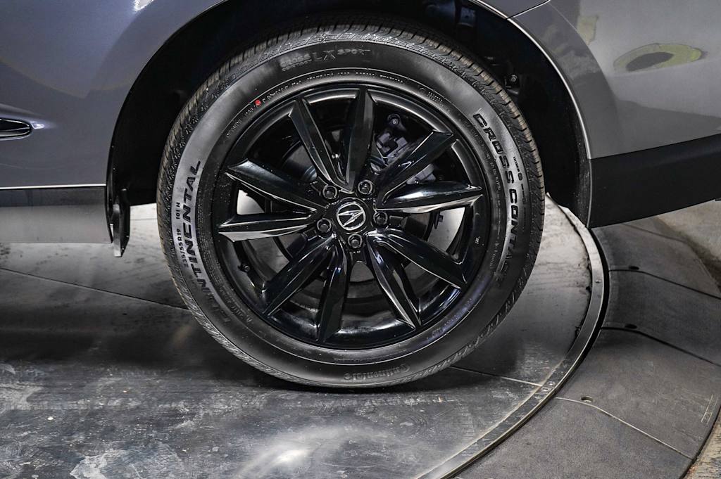 Thumbnail: 2025 Acura RDX - 22