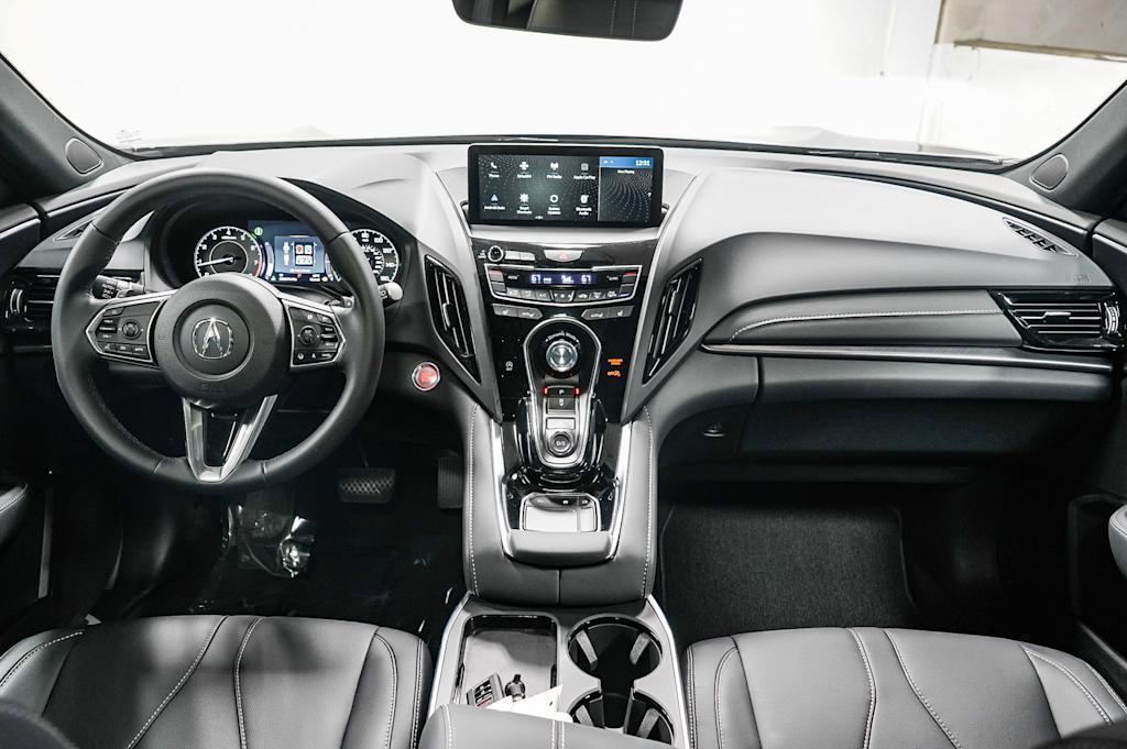 Thumbnail: 2025 Acura RDX - 2