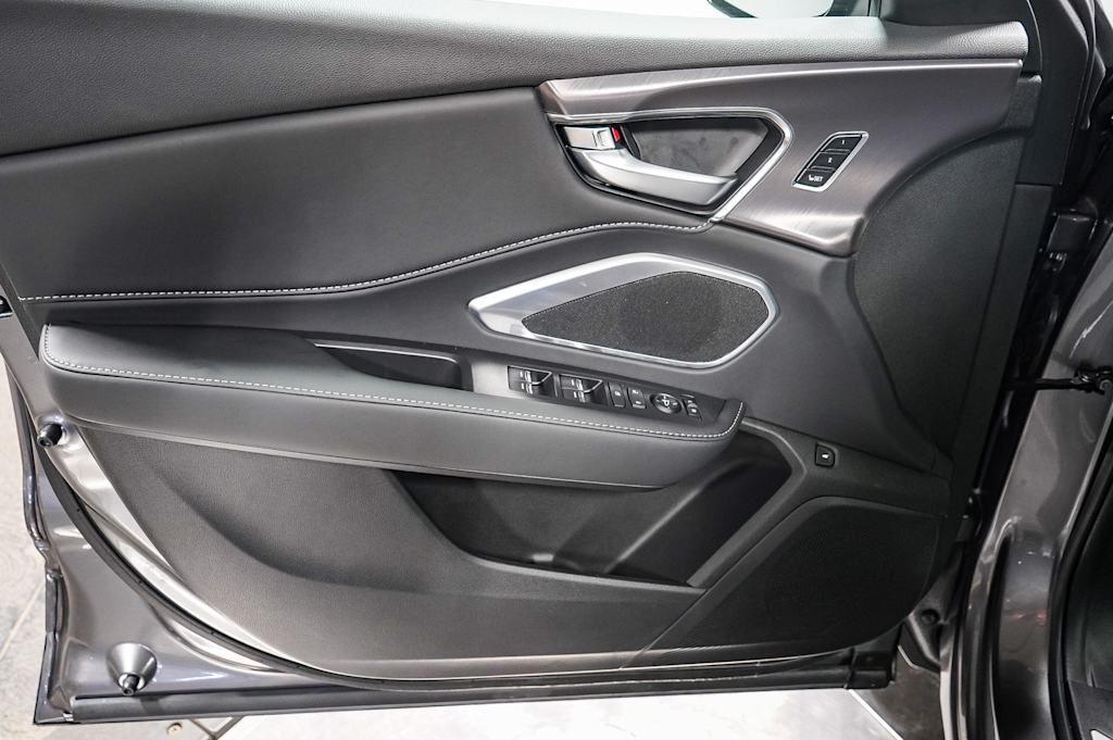 Thumbnail: 2025 Acura RDX - 28