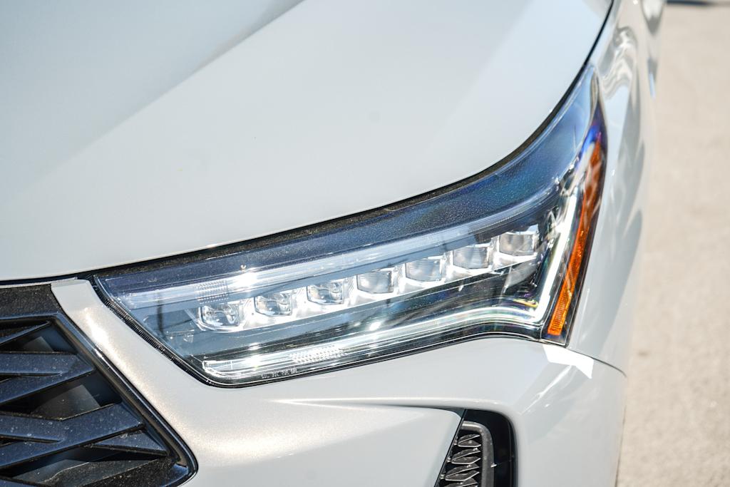 Thumbnail: 2026 Acura RDX - 21