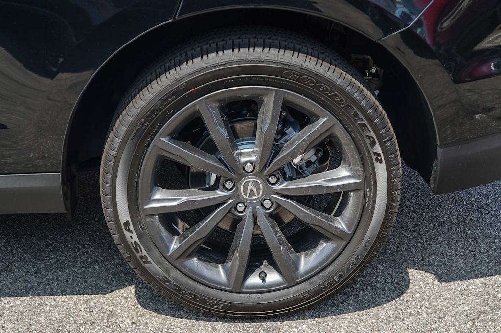 Thumbnail: 2025 Acura RDX - 22