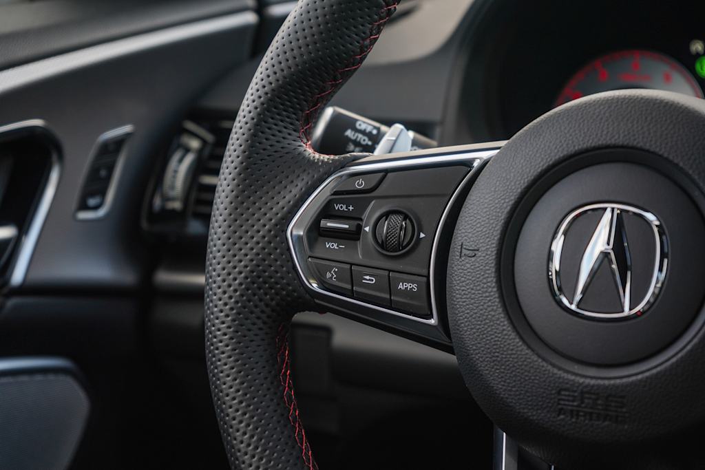 Thumbnail: 2025 Acura RDX - 22