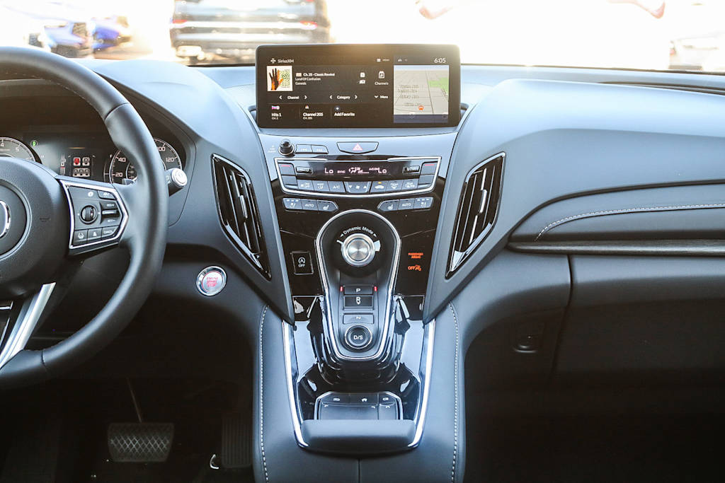 Thumbnail: 2025 Acura RDX - 8