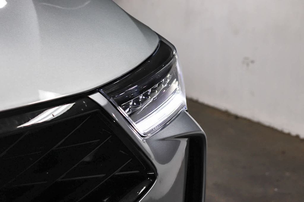 Thumbnail: 2025 Acura RDX - 5