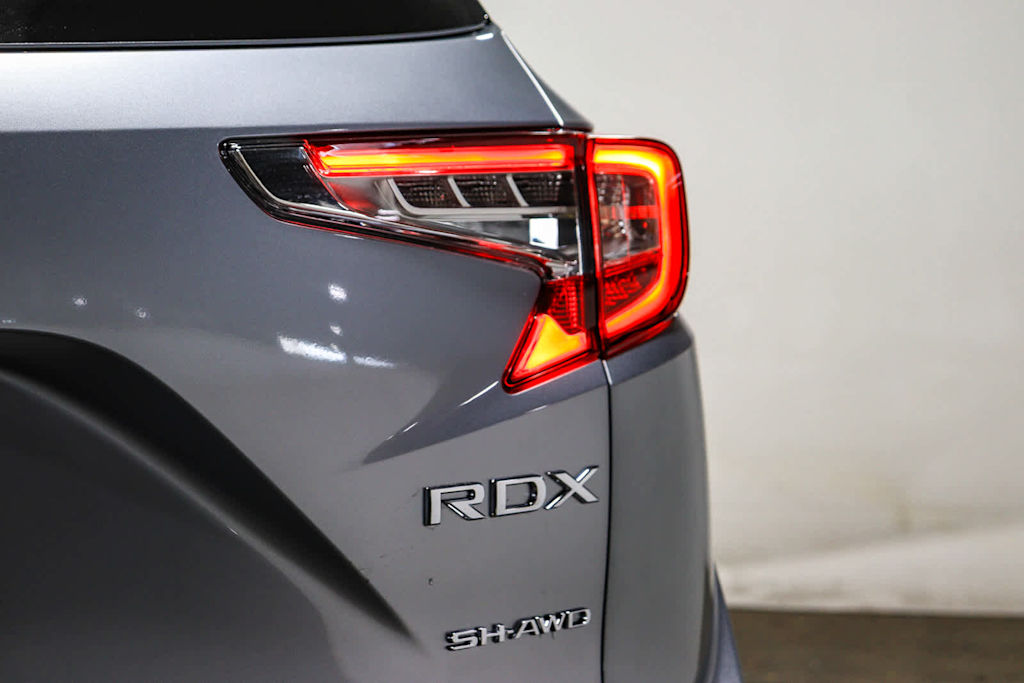 Thumbnail: 2025 Acura RDX - 23