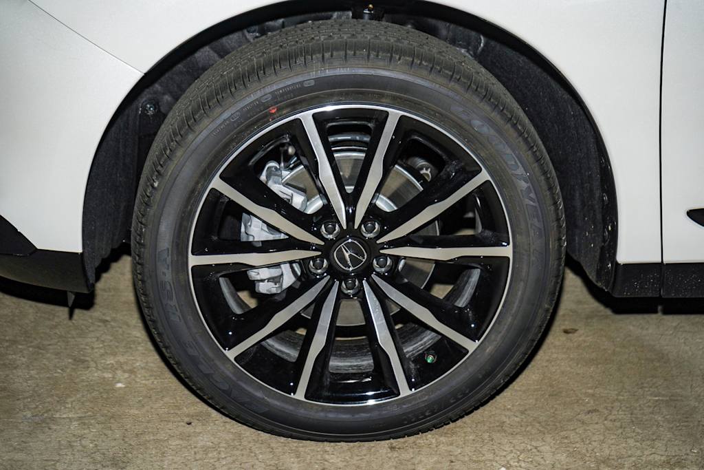 Thumbnail: 2025 Acura RDX - 7